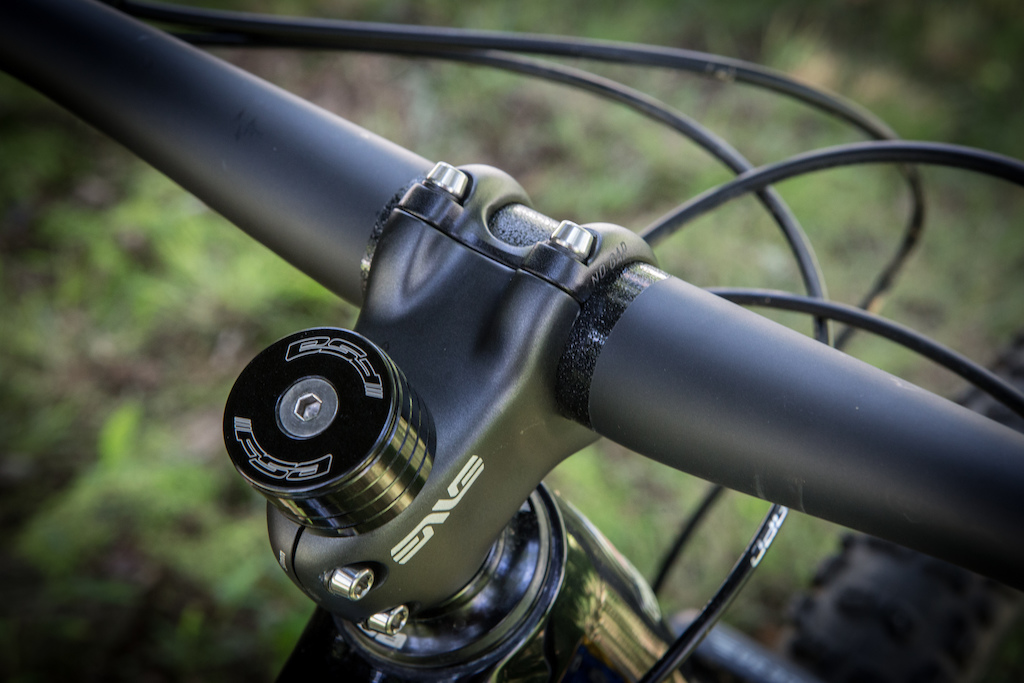 Review: Enve's New M7 Carbon Handlebar & Stem - Pinkbike