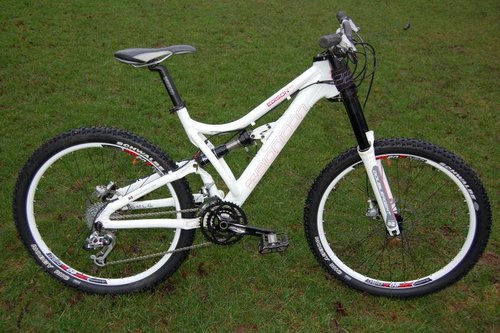 Bionicon Edison Ltd - Bike test. - Pinkbike