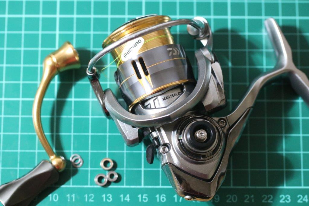 オーバーホール依頼 21フリームスFC LT2000S-XH（前編） | リール