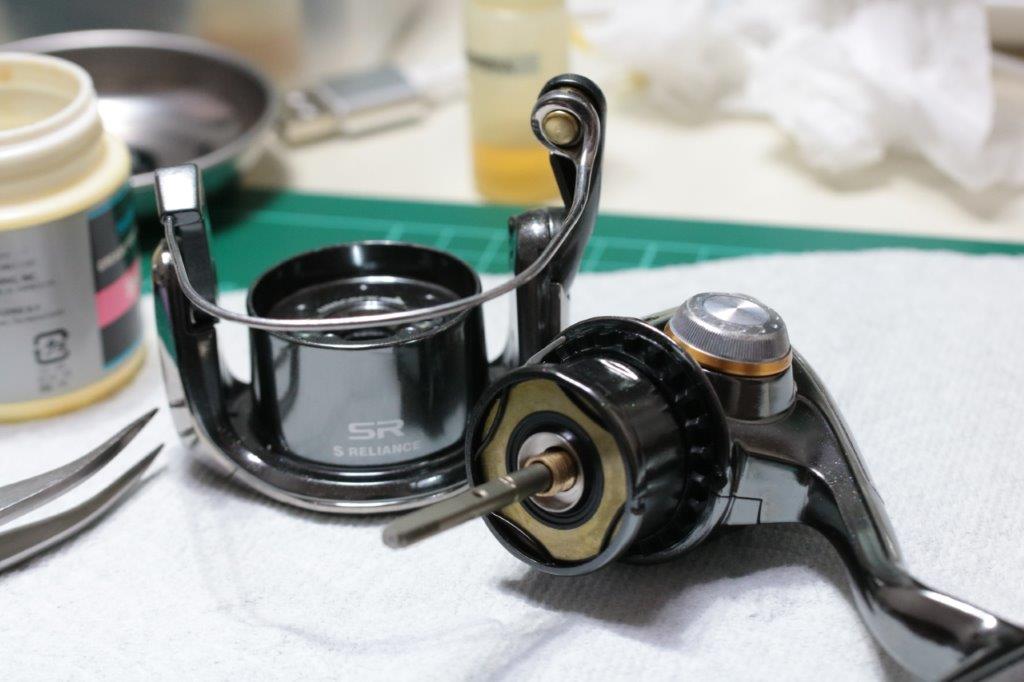 07ステラ 2000のオーバーホール | リールカスタム・ラボ ☆ erengeWorks