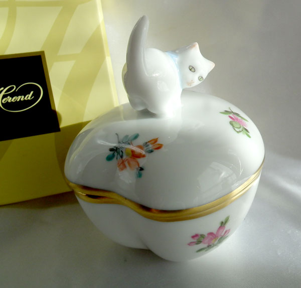 ヘレンド ウィーンの薔薇・シンプル ボンボン入れ 小筐 卵形ボックス