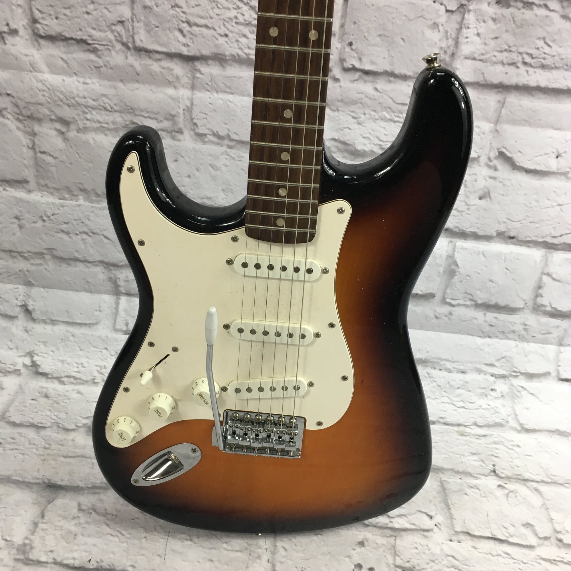 Squier Affinity Stratocaster Left Handed Lefty - Evolution Music