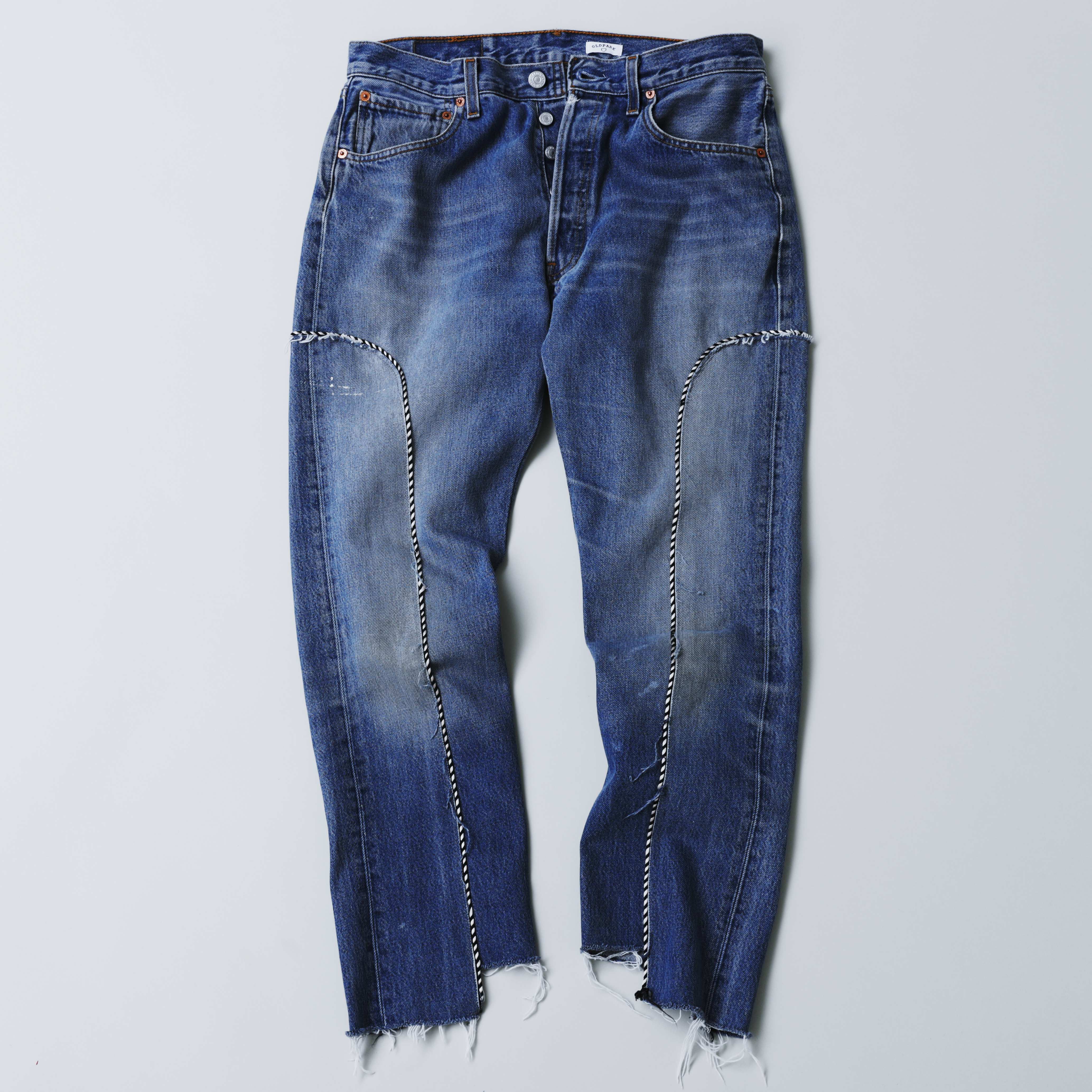 ヴィンテージデニムを再構築して生まれた［オールドパーク］の