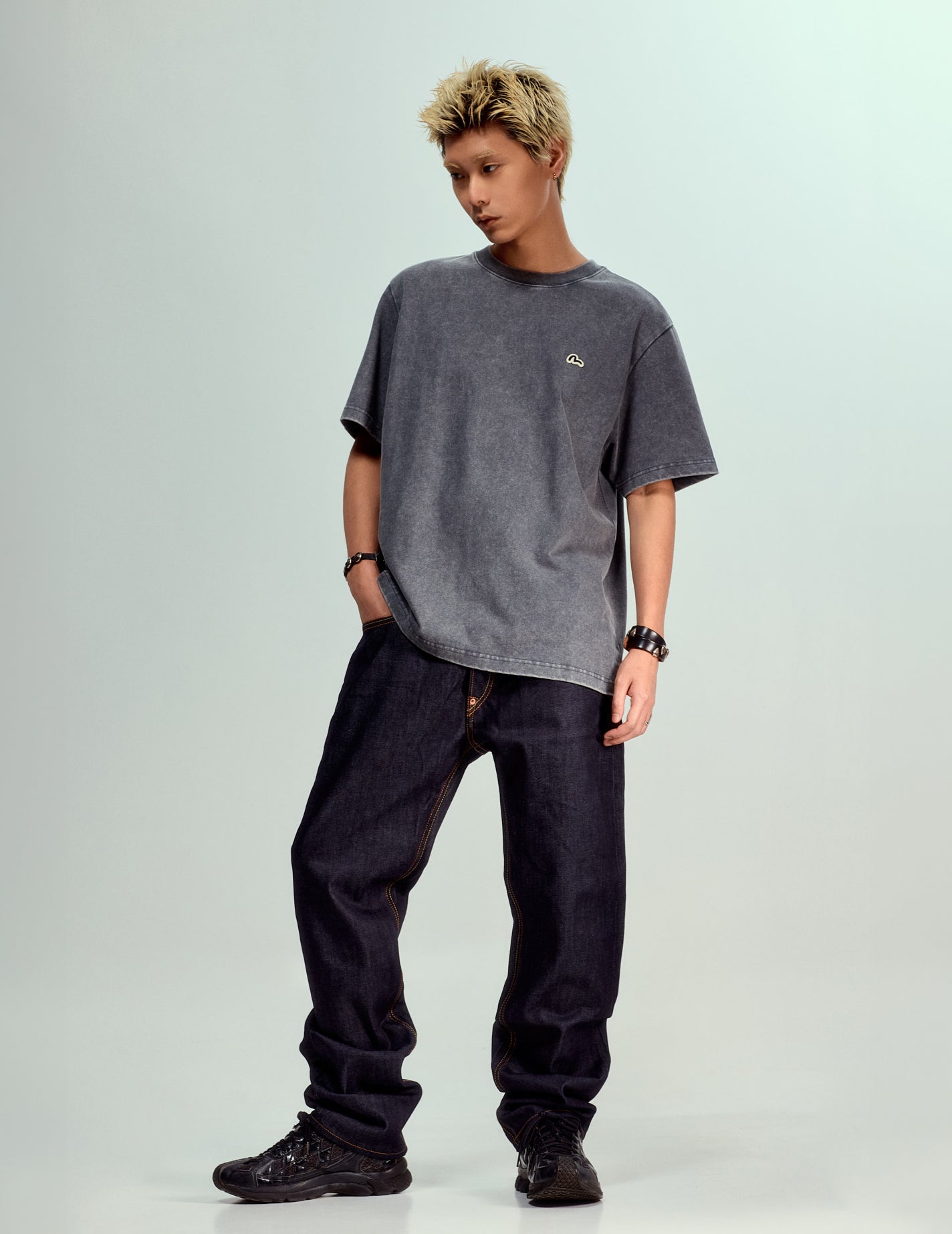 ダイコックプリント バギーフィットジーンズ #2000 – EVISU