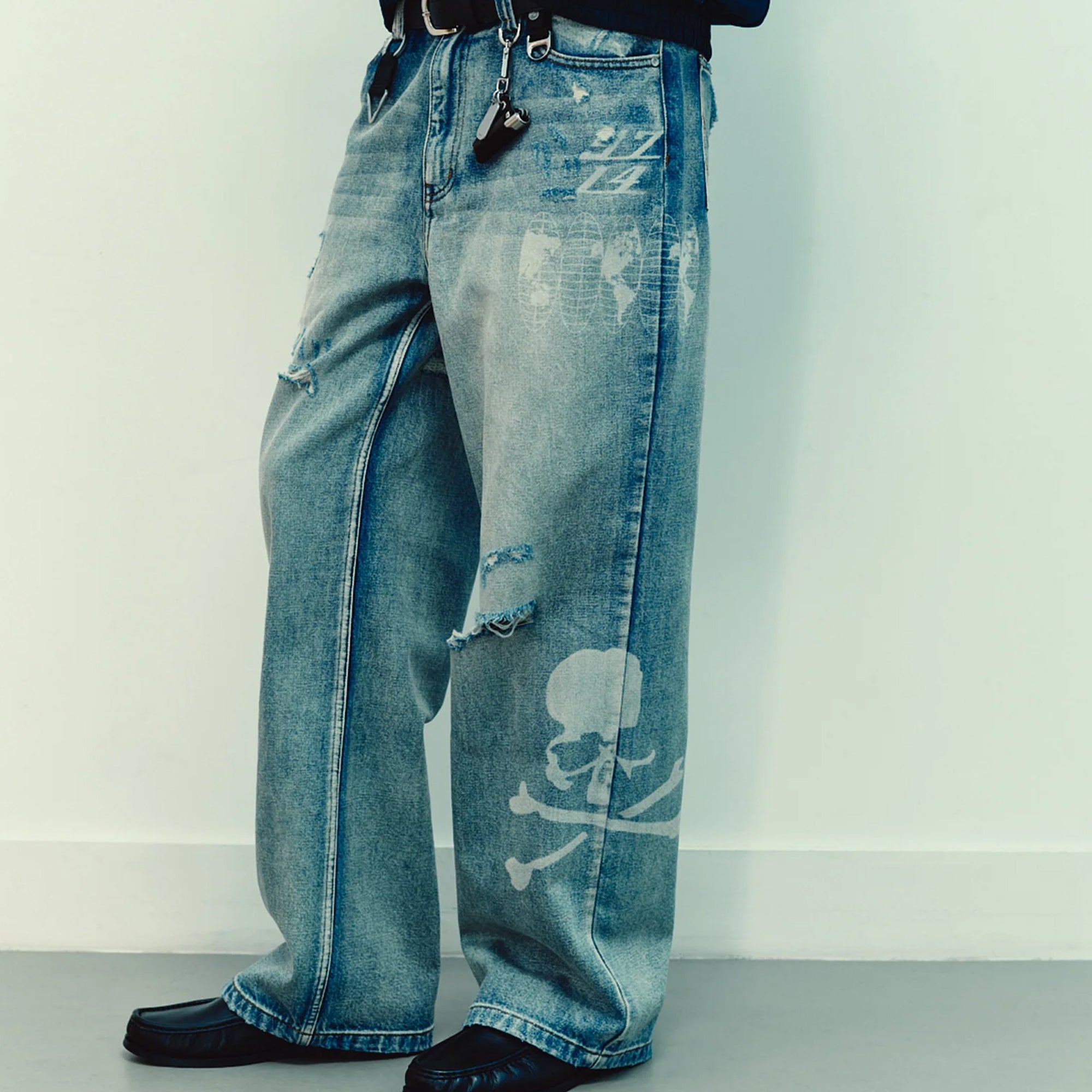 Mastermind JAPAN x C2H4 Mens Totem Laser Jeans – Extra Butter