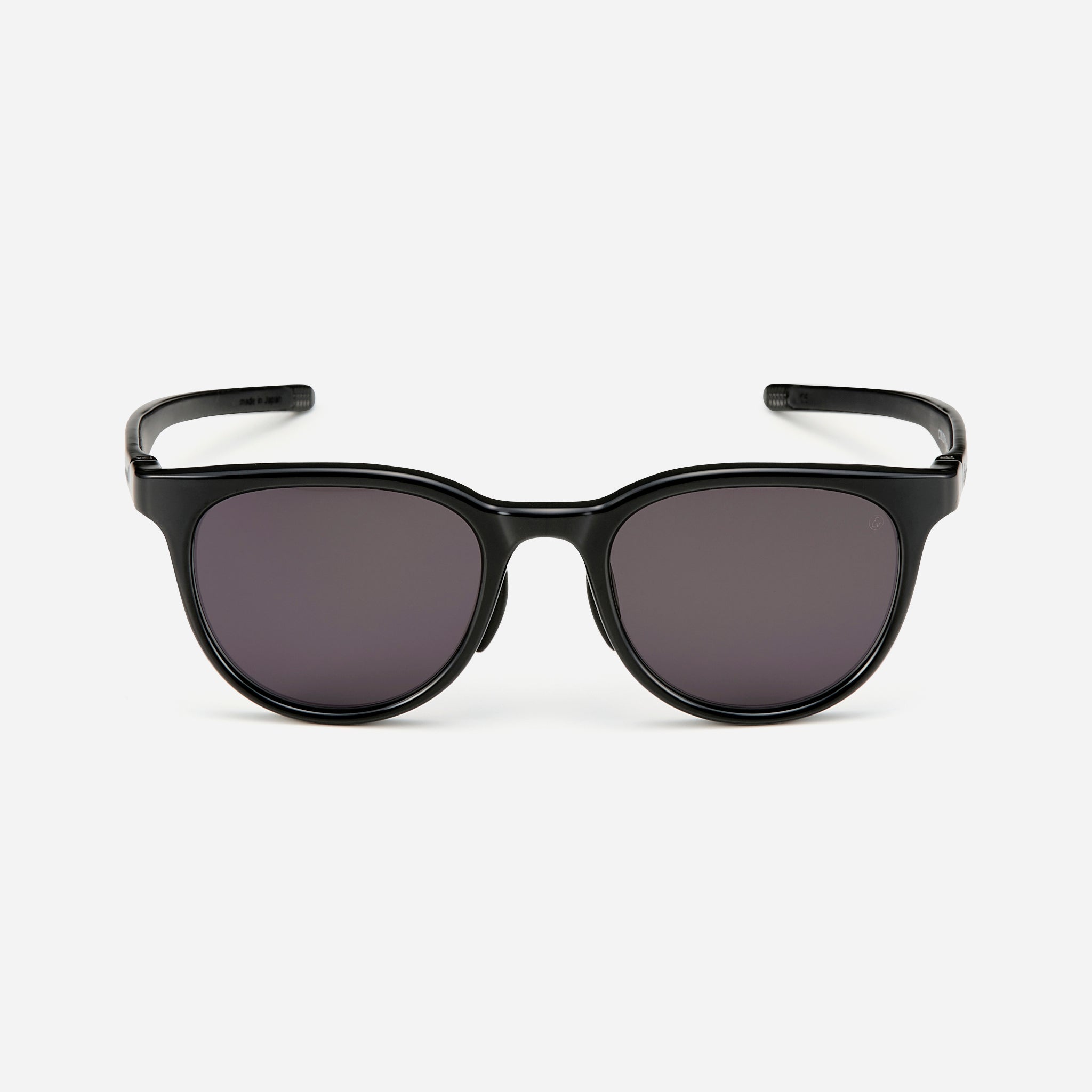 CONLON III (53) BK-DG-DK.GRY｜サングラスのEyevol（アイヴォル）公式