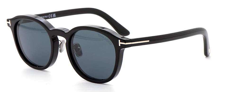 新光堂｜トムフォード「JAPAN 2025 SS コレクション」より、キーホール