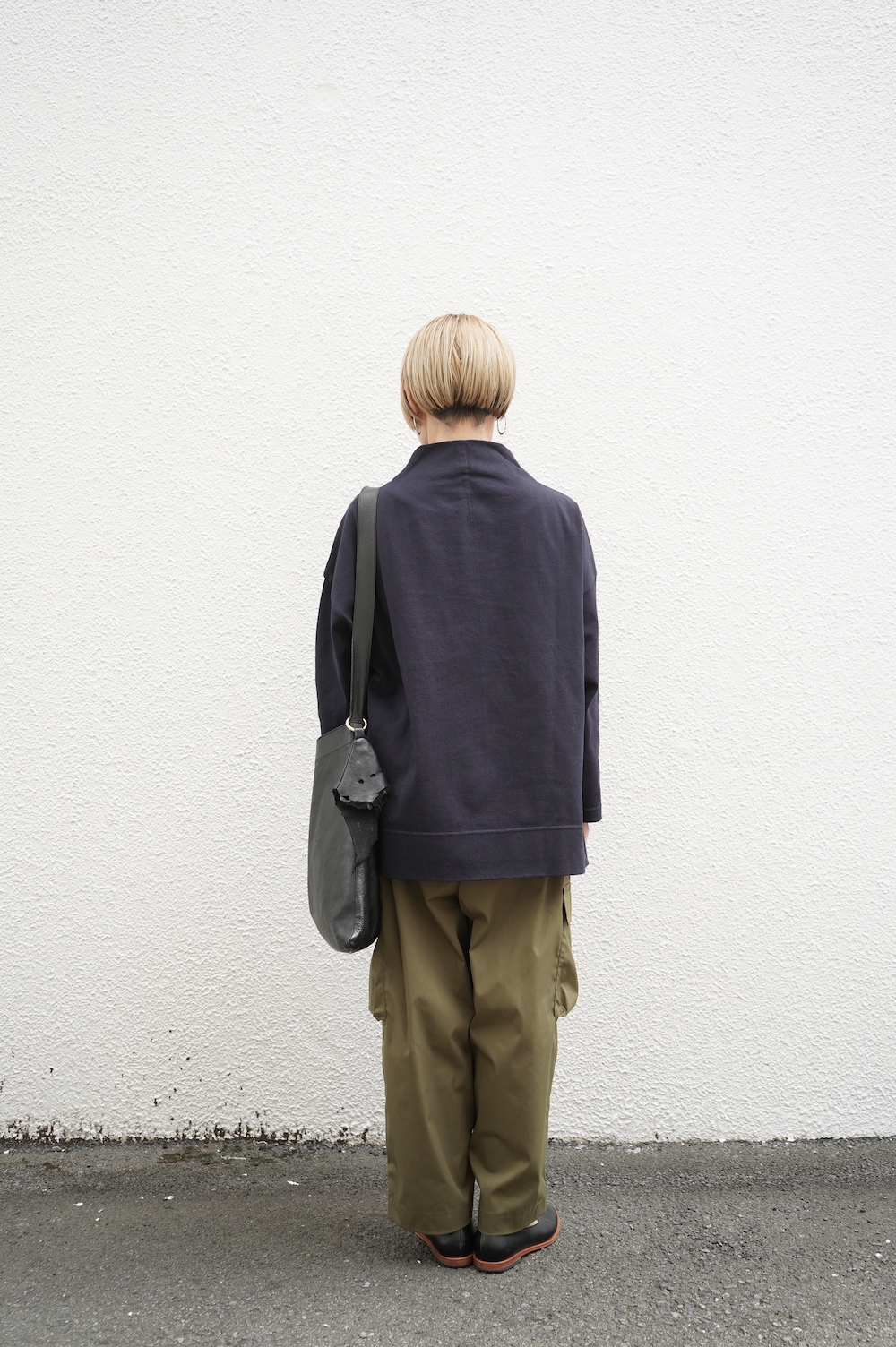 FIRMUM ライトウェイトポリエステル ギャザーテーパードミリタリー