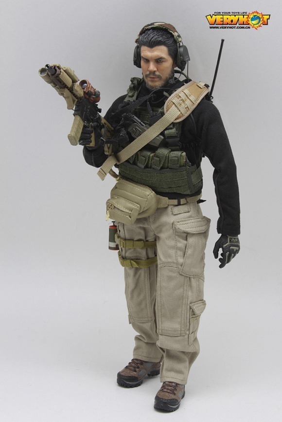 Very Hot Toys 1/6 CIA Central Intelligence Agency · Fairway Hobbies