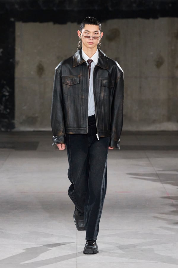 Feng Chen Wang 2024年秋冬コレクション | パリ | 画像44枚 - FASHIONSNAP