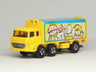 トミカ 三菱ふそう コンテナ運搬車、パネルバン、ウイングルーフ