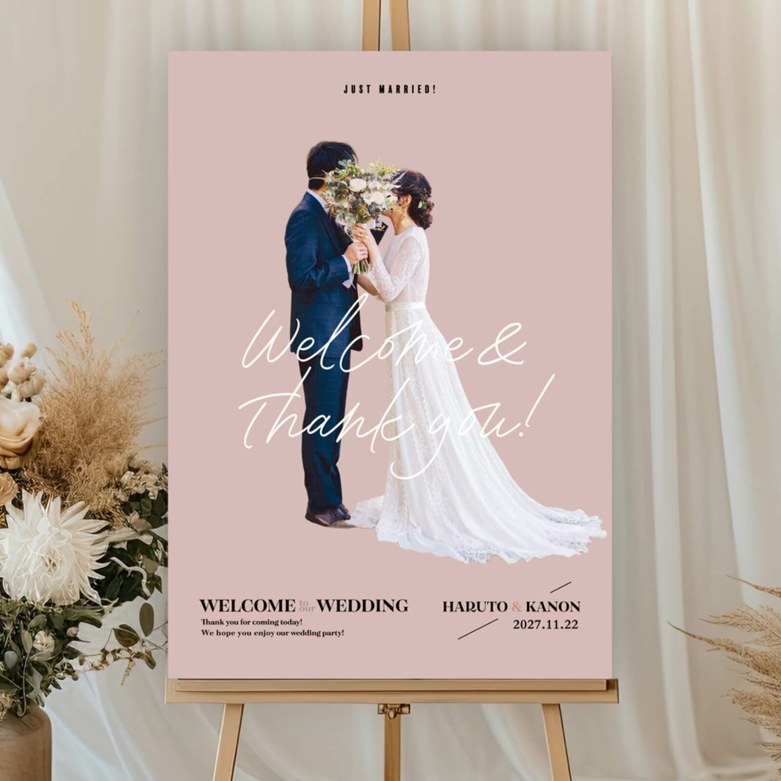 結婚式にウェルカムボードはいらない？！飾る意味や不要に感じる理由と