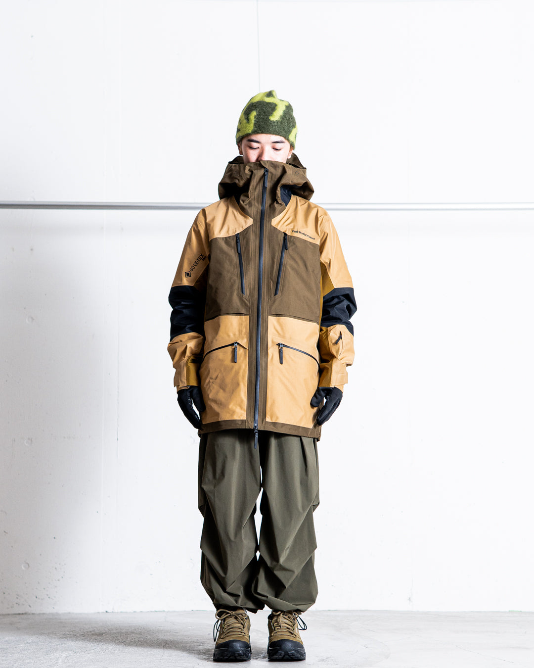 通販] Peak Performance (ピーク パフォーマンス) Trail 3L Hipe