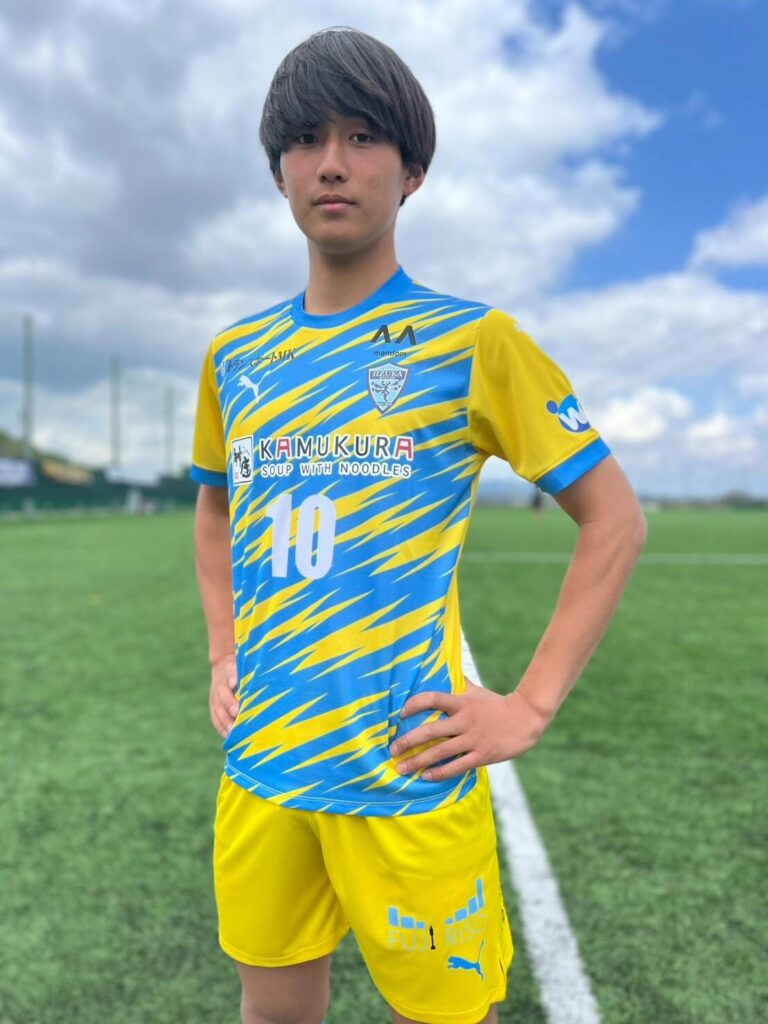 2025年シーズン ユニフォーム発表【飯塚高校サッカー部】 | 飯塚高校