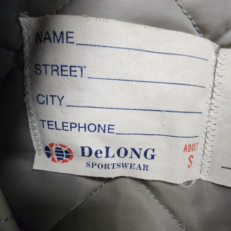 DELONG(デロング)の年代別タグの特徴まとめ！各デザインの違いを解説
