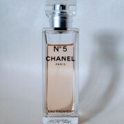 Chanel N°5 Eau Premiere Chanel 香水- 一款2008年女用香水