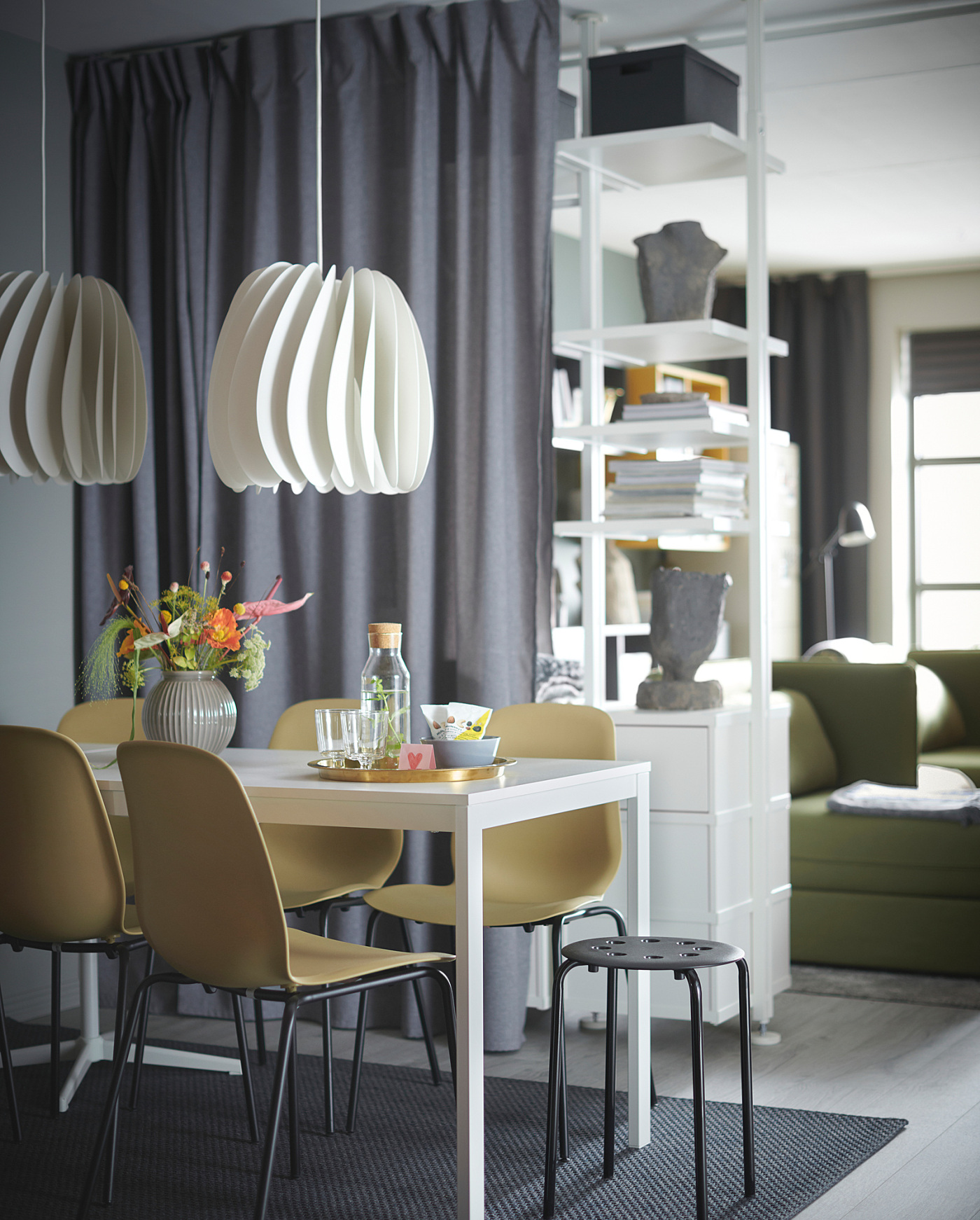 VANGSTA extendable table white - IKEA