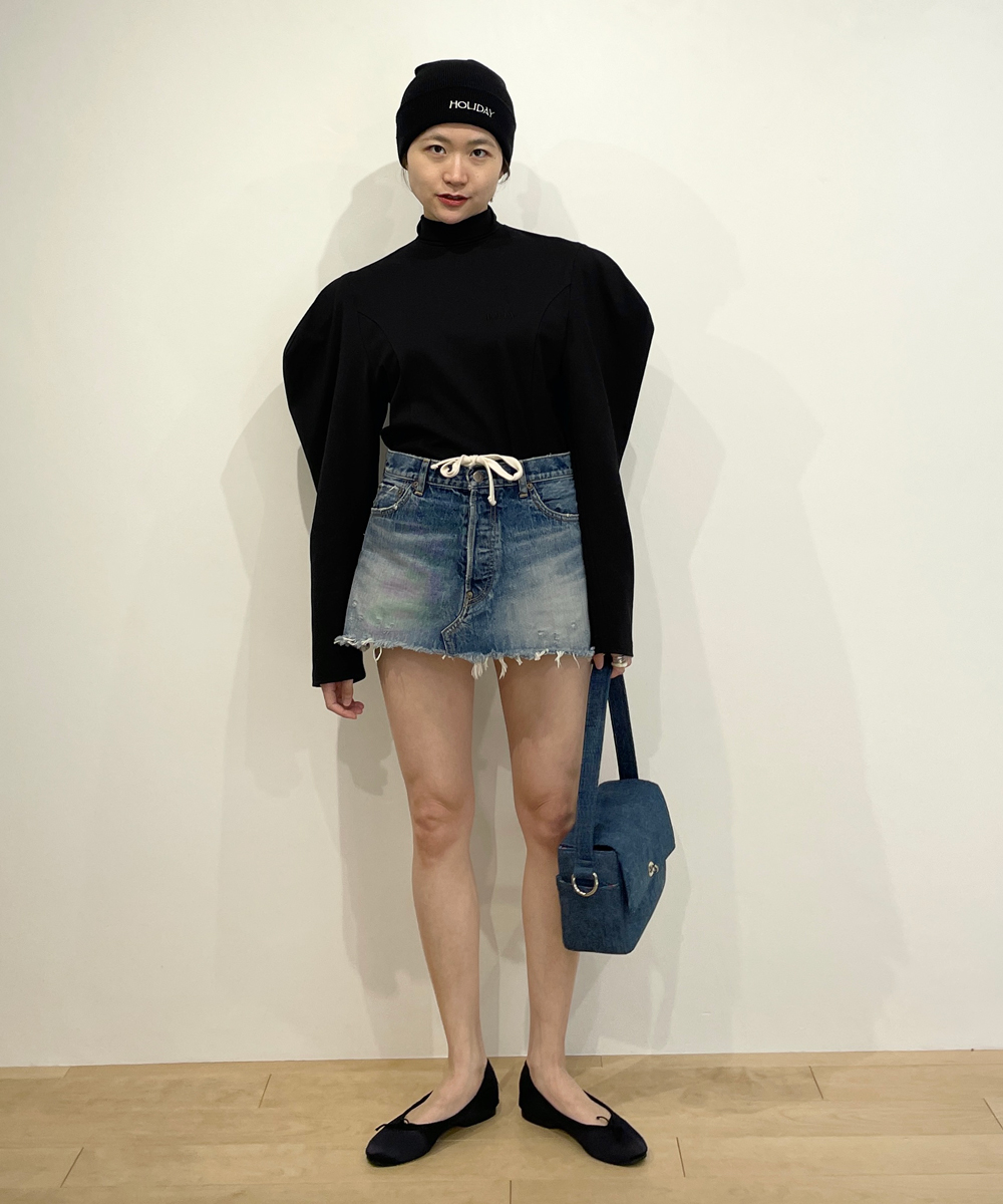 DAMAGE DENIM MINI SKIRT｜HOLIDAY（ホリデイ）OFFICIAL ONLINE STORE
