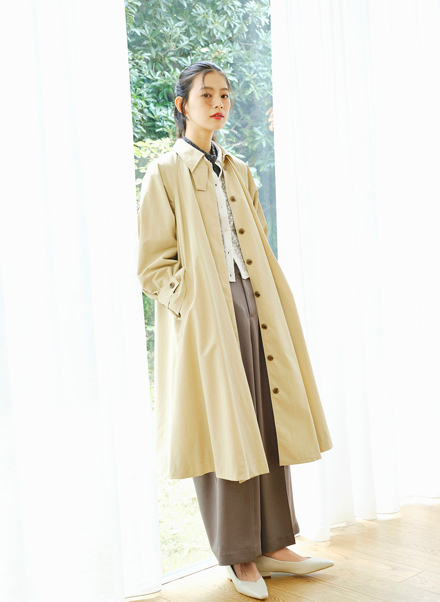 ボリュームポンチョコート｜LOUNIE（ルーニィ）公式サイト／公式