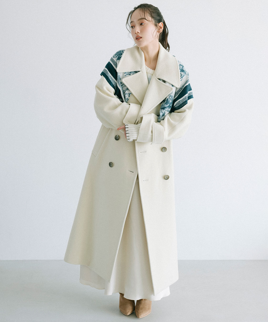 ビッグカラーロングトレンチコート｜PETAL ONLINE（ペタルオンライン）