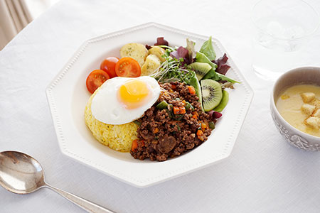 ヘ37 ホワイト 八角洋皿 特大 - 益子焼の小さな窯元「よしざわ窯