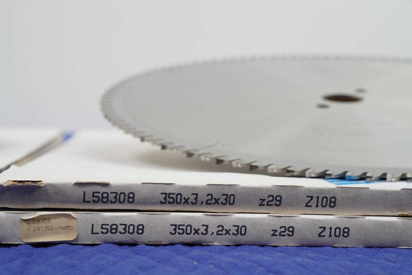 Auktion LEITZ Satz Sägeblätter XXXx30