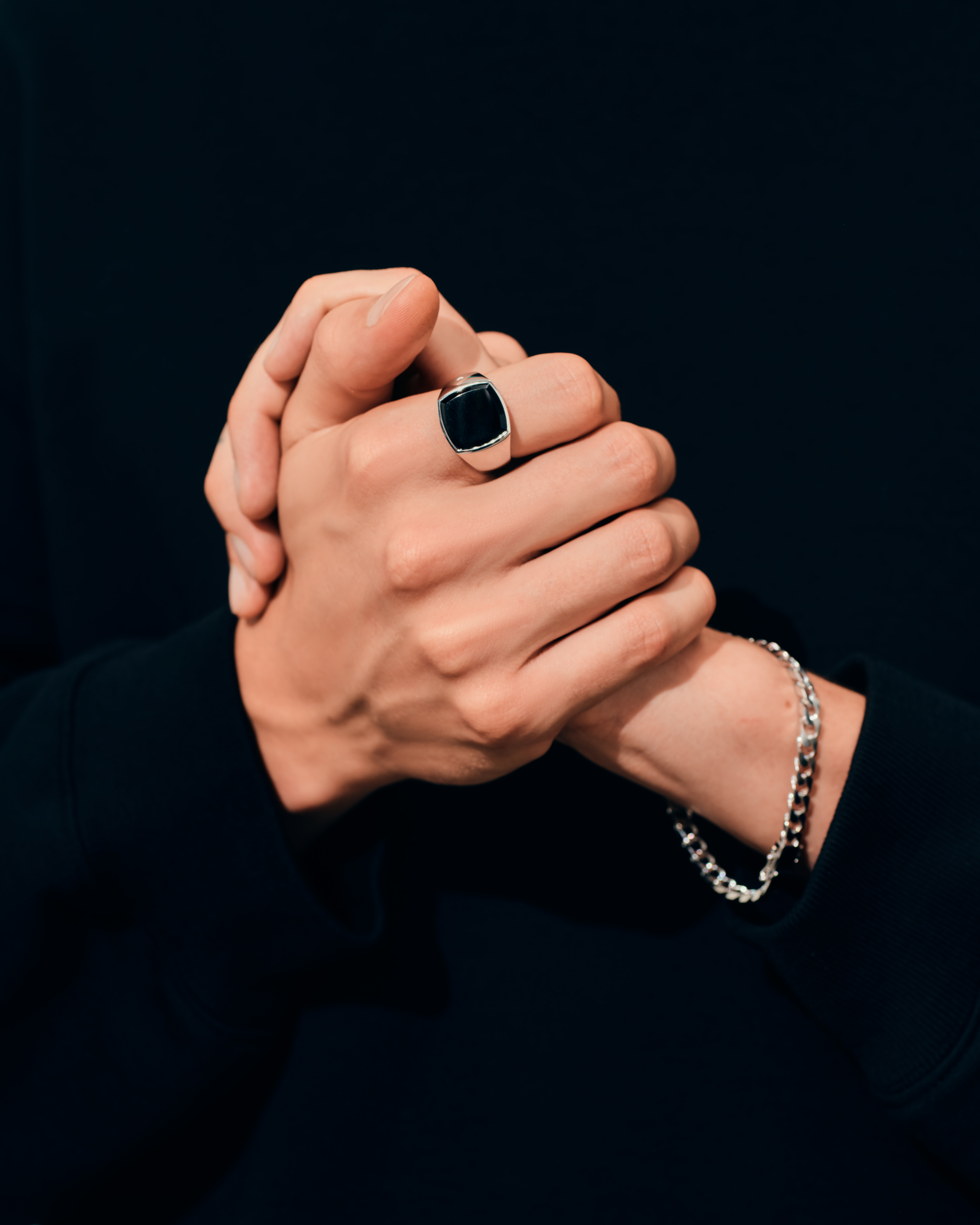 Cushion Polished Black Onyx - Tom Wood Project Official Online Store