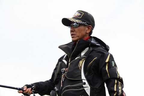 磯釣り師に捧げる秋冬NEWアイテムを紹介 | サンライン