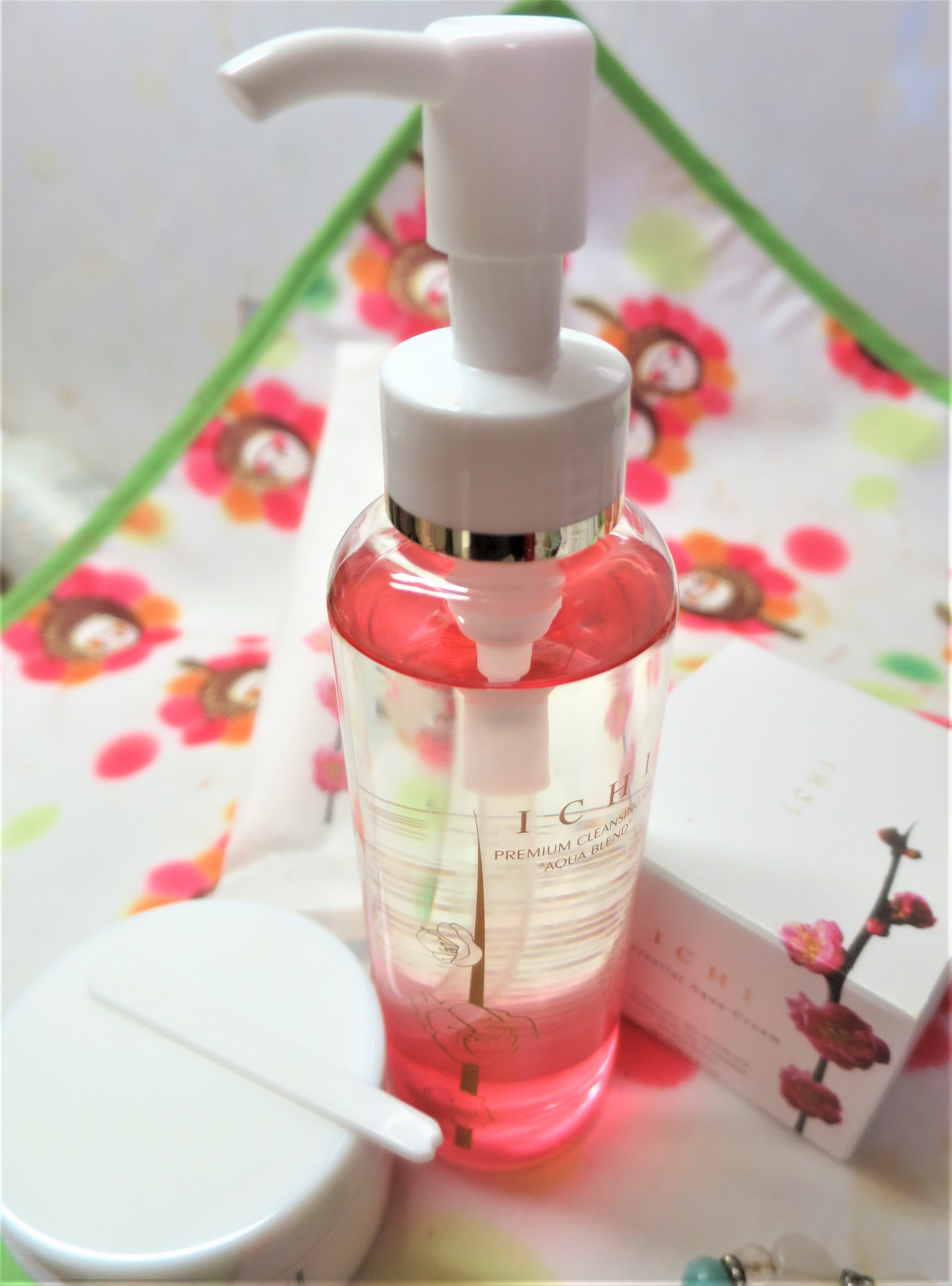 ICHI / ICHIプレミアムクレンジングオイル アクア ブレンドの公式商品