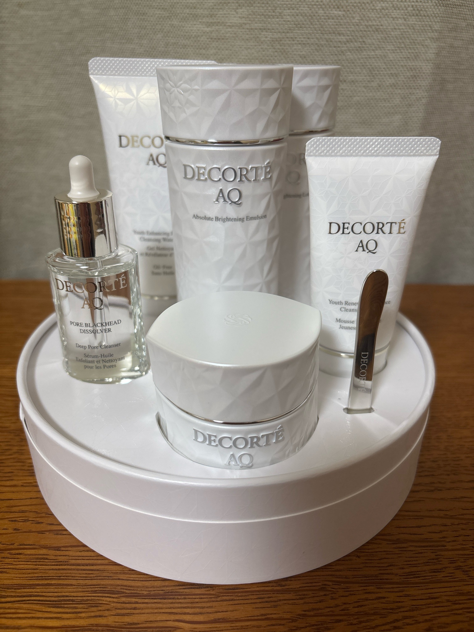 化粧水・ローション・トナー DECRTE AQ BRIGHT RADIIANCE COFFRET II