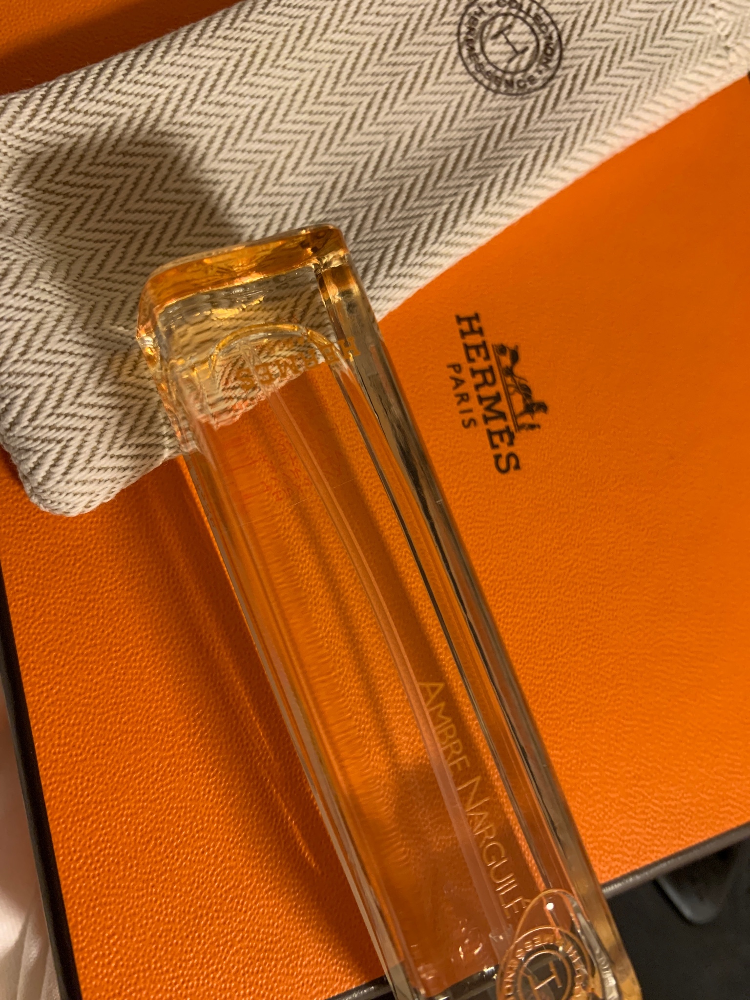 エルメス / アンブル ナルギレ （HERMESSENCE AMBRE NARGUILE）の商品