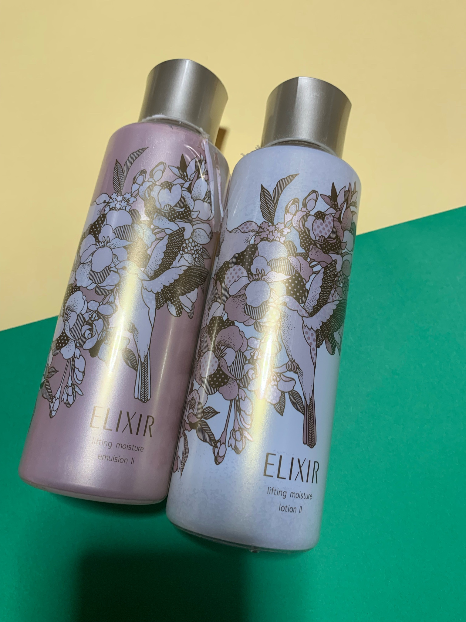 エリクシール / エリクシール シュペリエル リフトモイスト