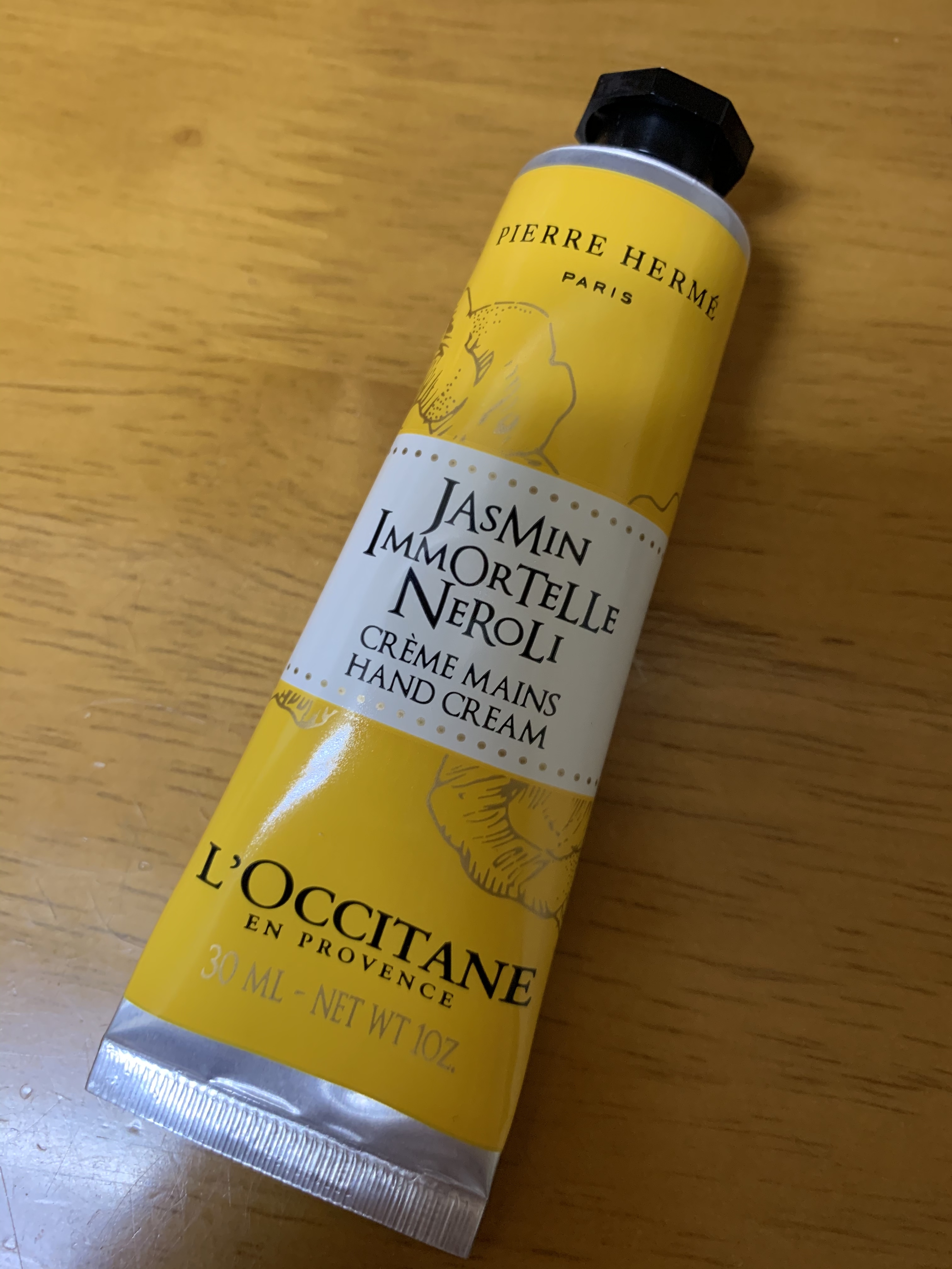 ロクシタン / ジャスミン イモーテル ネロリ ハンドクリームの公式商品