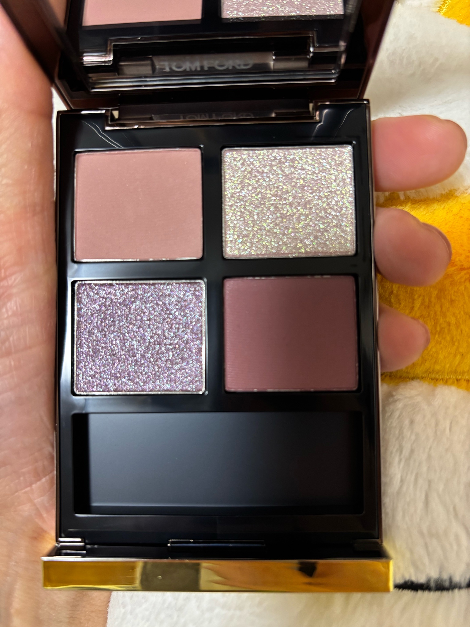 トム フォード ビューティ / アイ カラー クォード 01RW メタリック