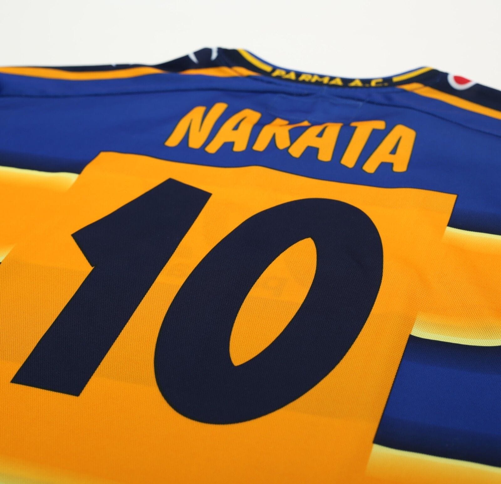 2001/02 NAKATA #10 Parma Vintage Champion Home Football Shirt