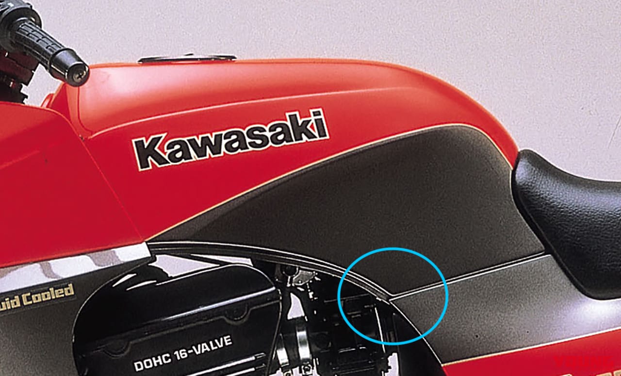 ニンジャオーナー感激！】ドレミコレクションがGPz900R用の燃料タンク