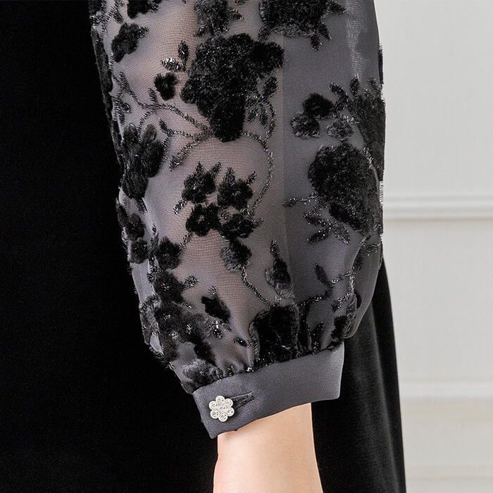 オパール袖のベルベットワンピース 9号・ブラック｜東京ソワール