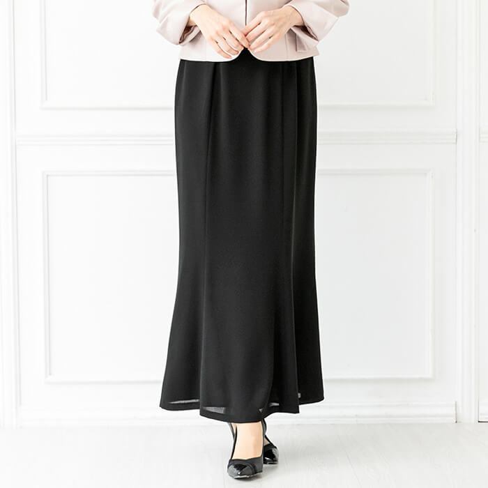 マーメイドラインのロングスカート 17号・ブラック｜東京ソワール