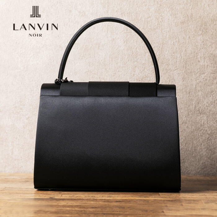 JLチャーム付きブラックバッグ ・ブラック｜東京ソワールオンラインストア