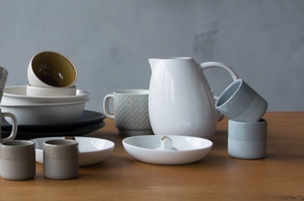 毎日の食卓を彩るシンプルなフランス製食器「Jars / ジャス」 |