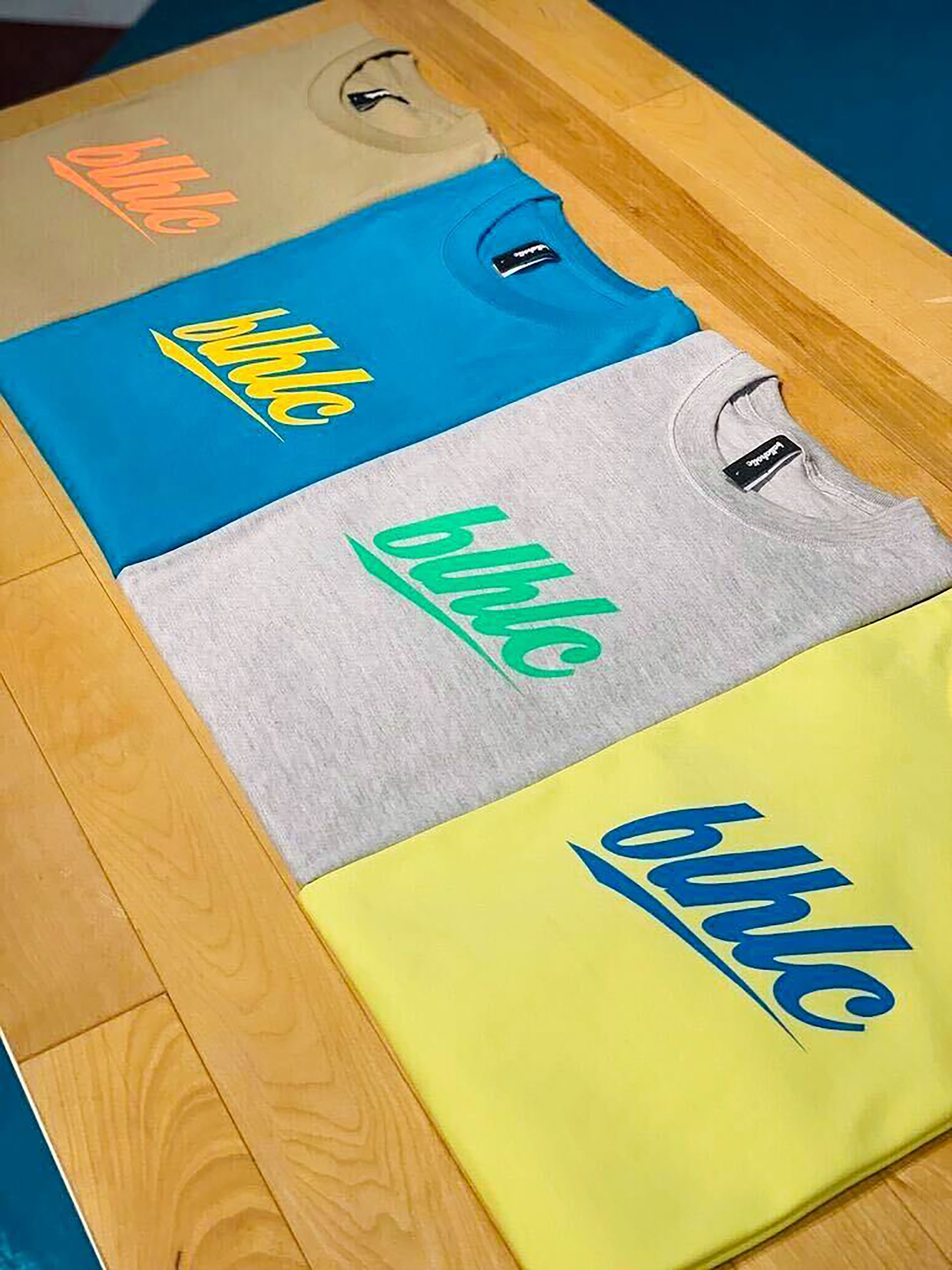 ballaholicから4連休限定TシャツとColor Blockedシリーズの新作が登場