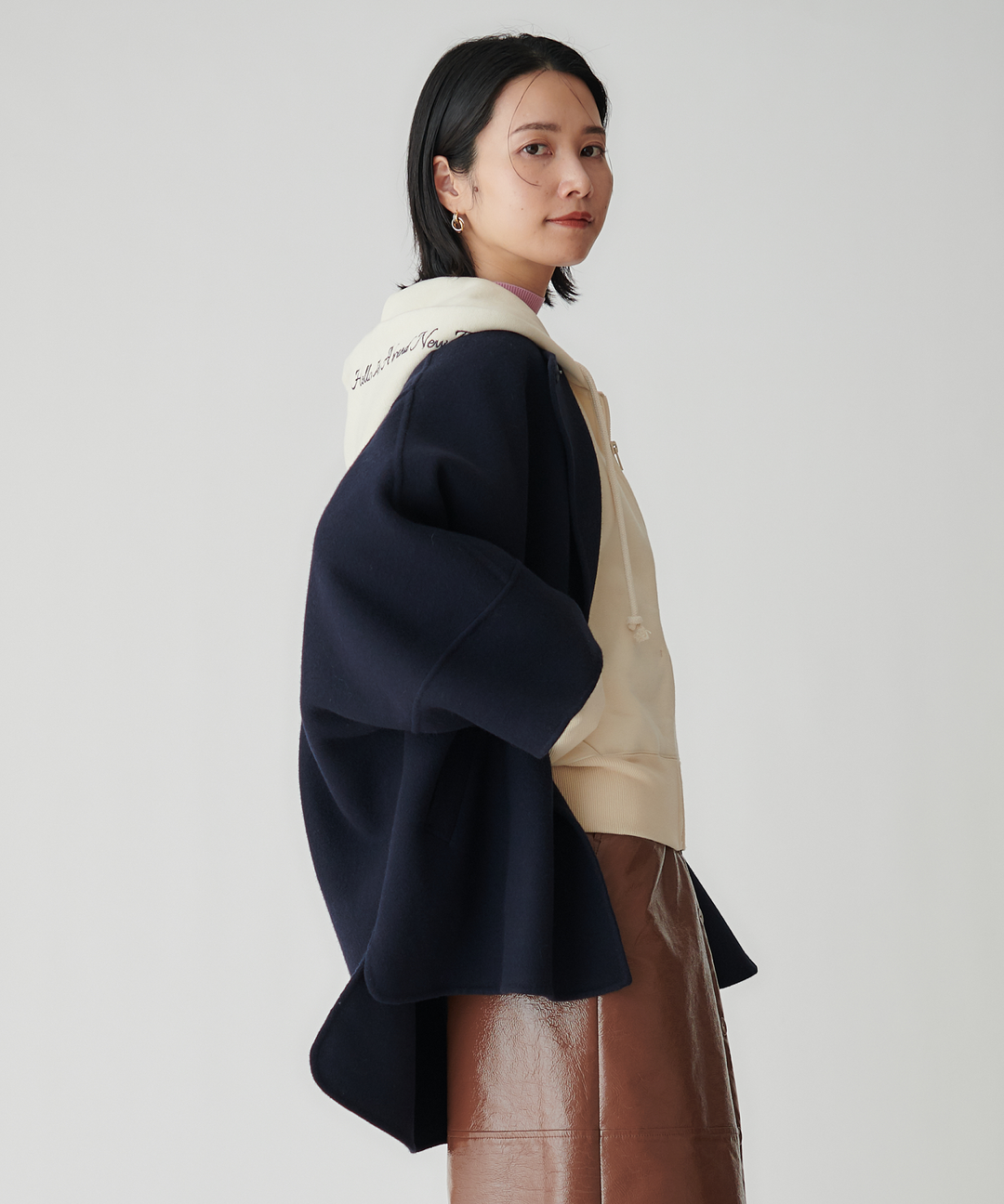 ノーカラーポンチョコート – FACE SANS FARD