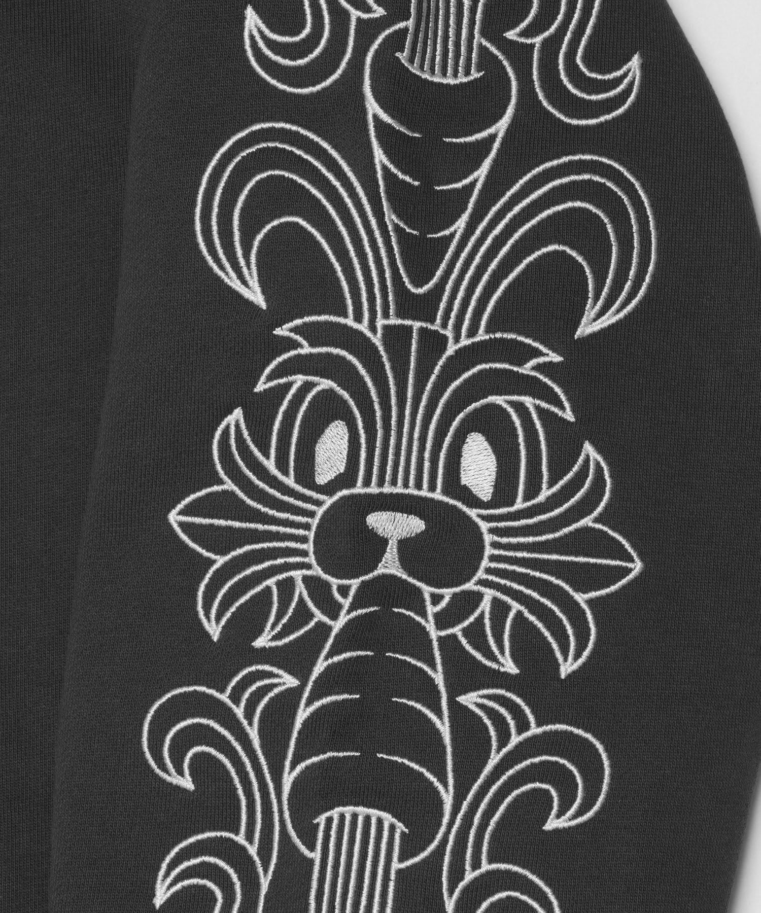 Embroidery Carrot Rabbit Zip Hoodie – #FR2