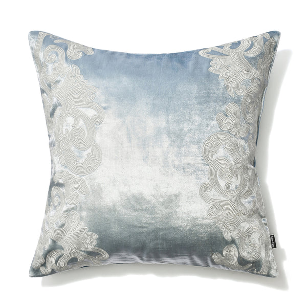 EMBオーナメント クッションカバー 45×45 ライトブルー（013