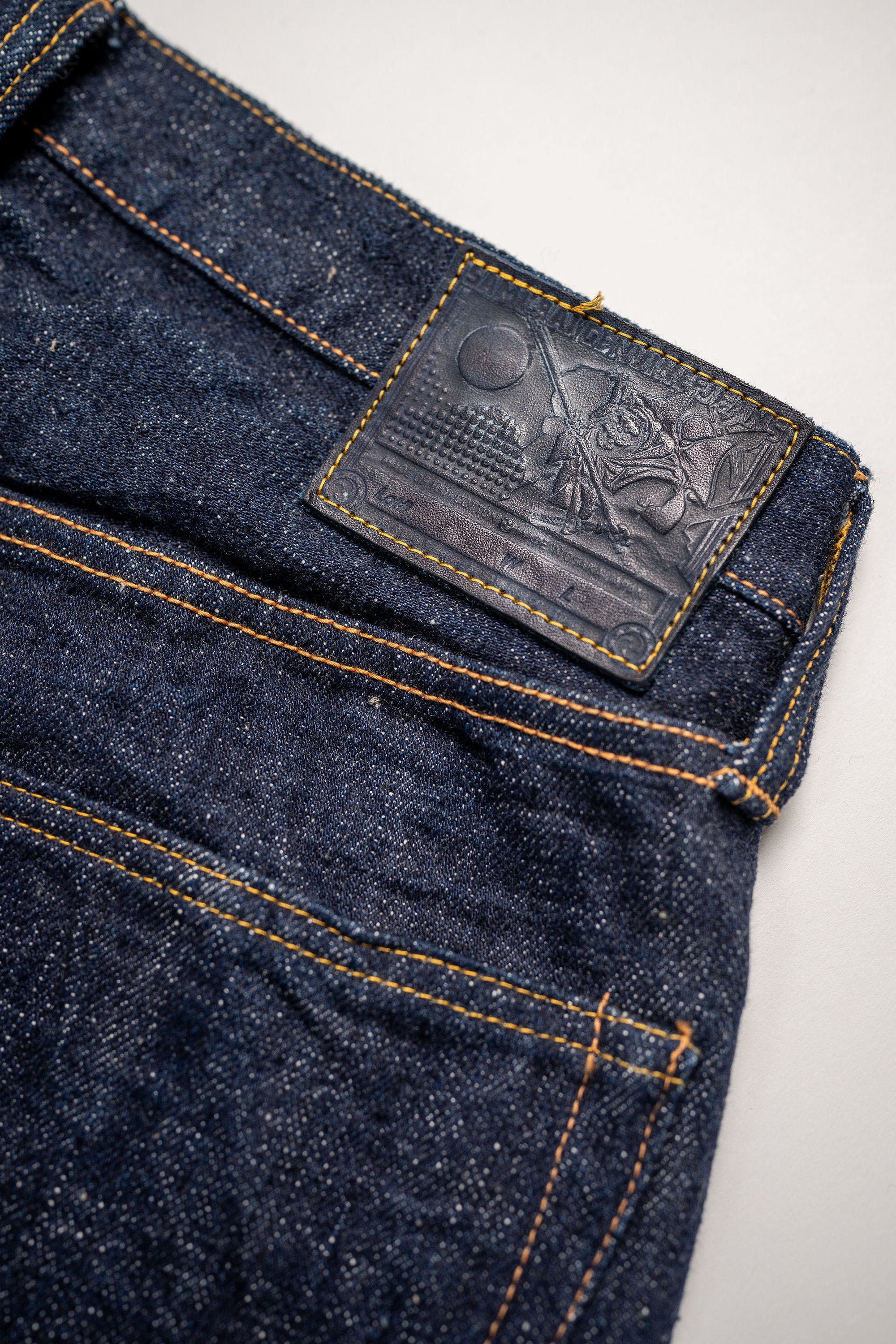 Samurai S211AX Ai Benkei - 18oz Natural Indigo Relaxed Tapered