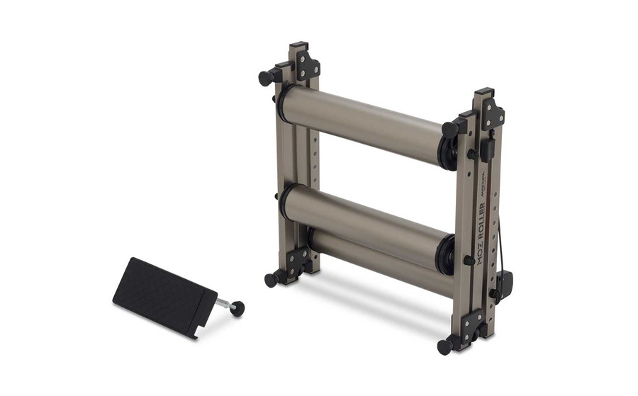 どんな自転車にも対応！高品質のミノウラ3本ローラーラインナップを