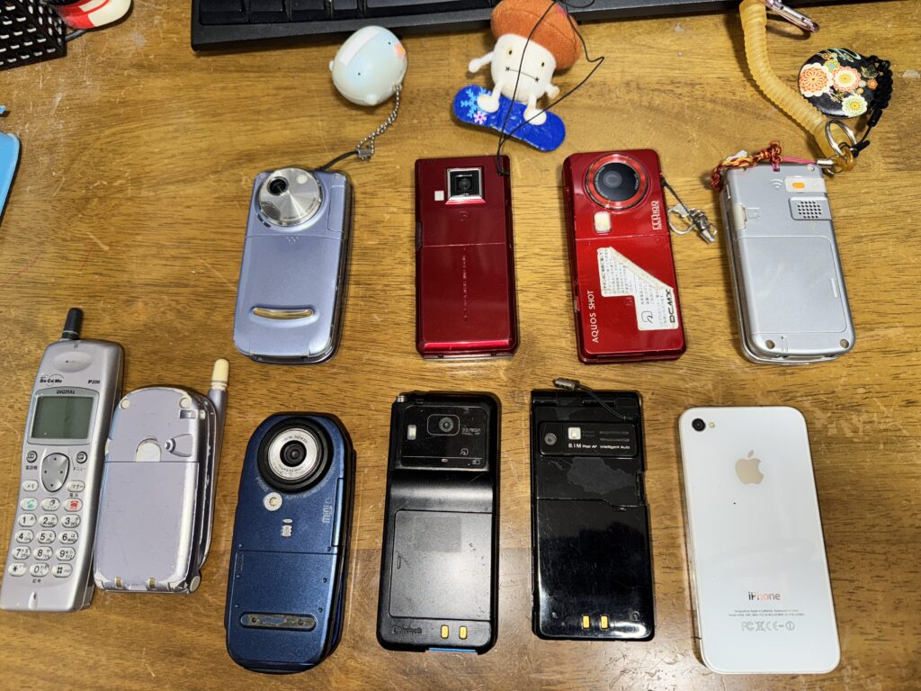 ガラケー15年 遍歴(1998年～2013年） - 福居紙店 / フクイ紙店 / QMX