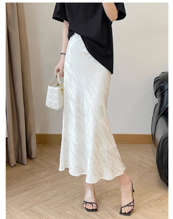 白スカート マーメイド光沢感のあるシンプルスカート マーメイド|白