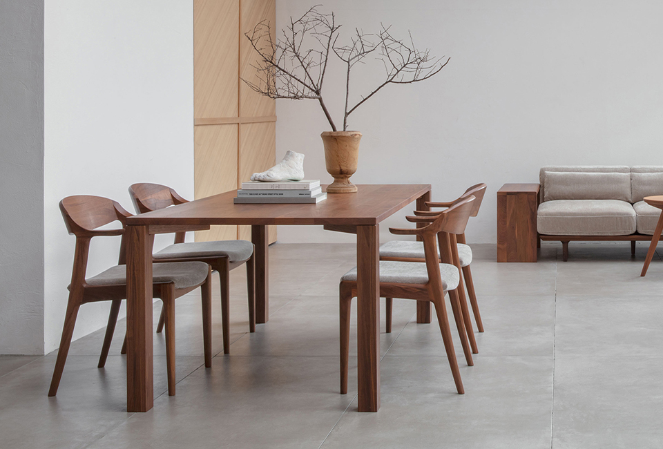 ナガノインテリアとは？