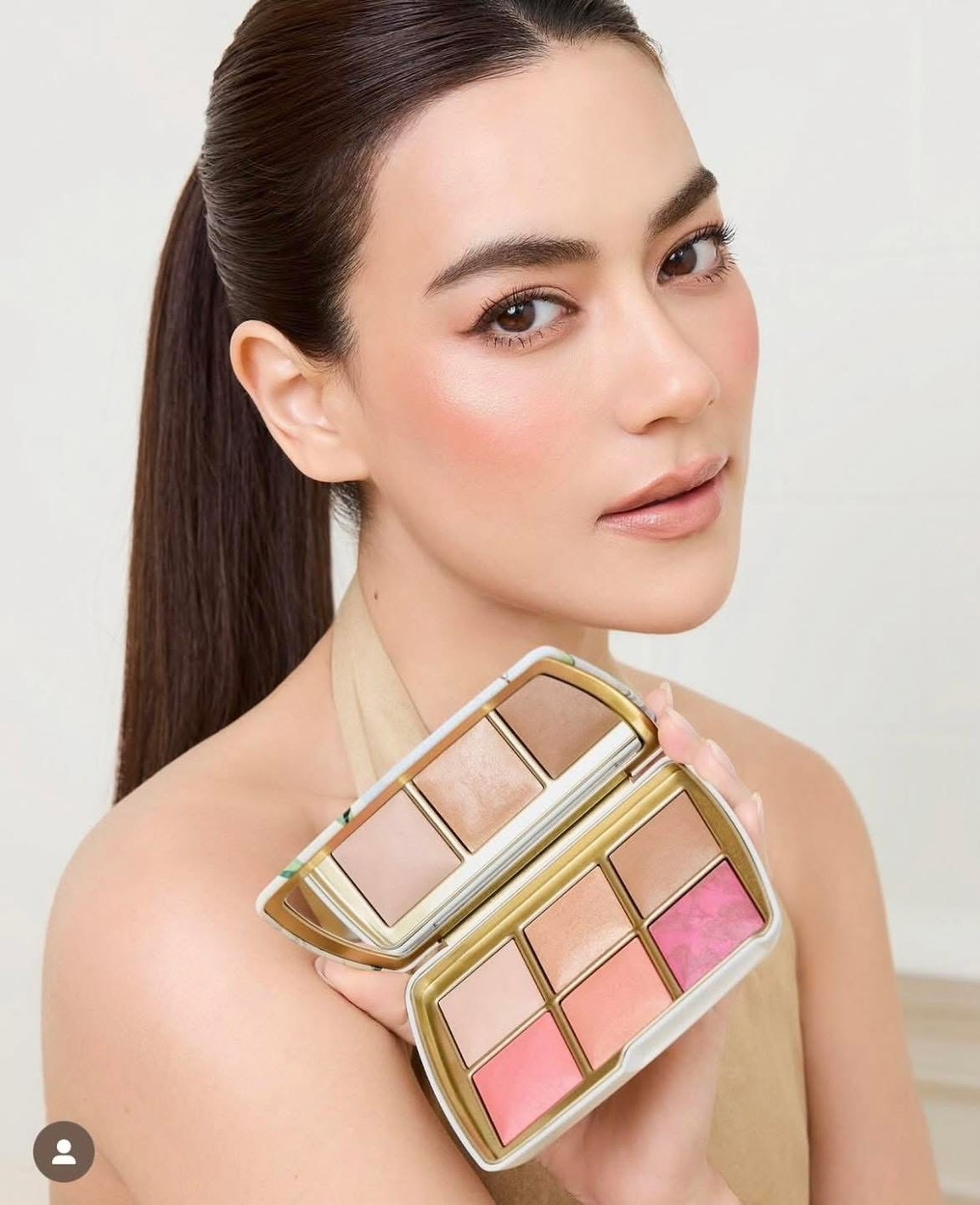 Hourglass Ambient Lighting Edit Unlocked Palette # Swan - Krishine